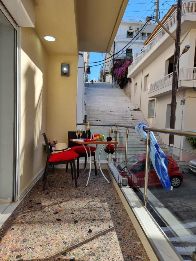 Luxury Lake - Center House Agios Nikolaos  Exterior photo